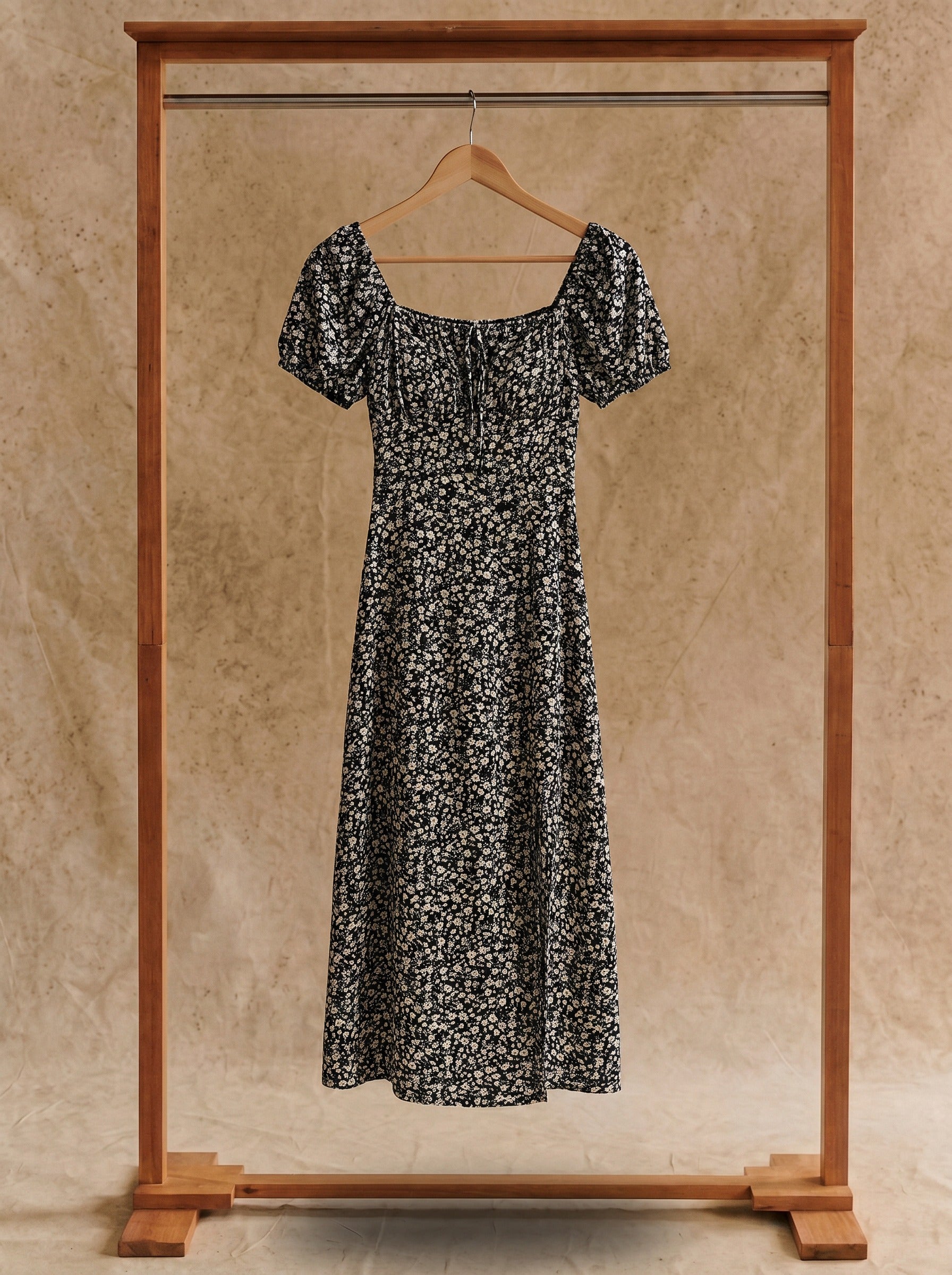 Harlow Puff Sleeve Midi Dress in Ditsy Prairie Florals