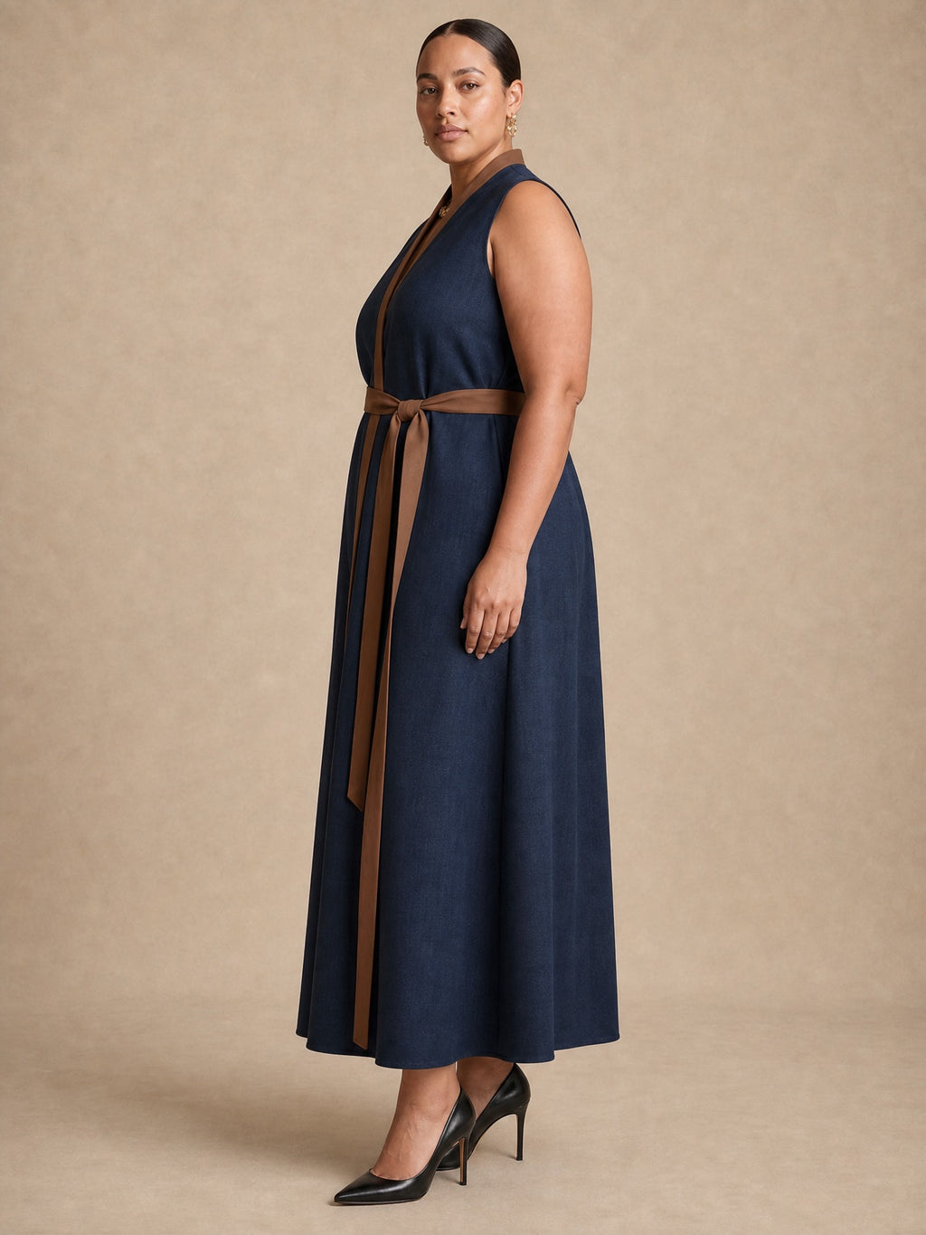 Aria Sleeveless Maxi Dress