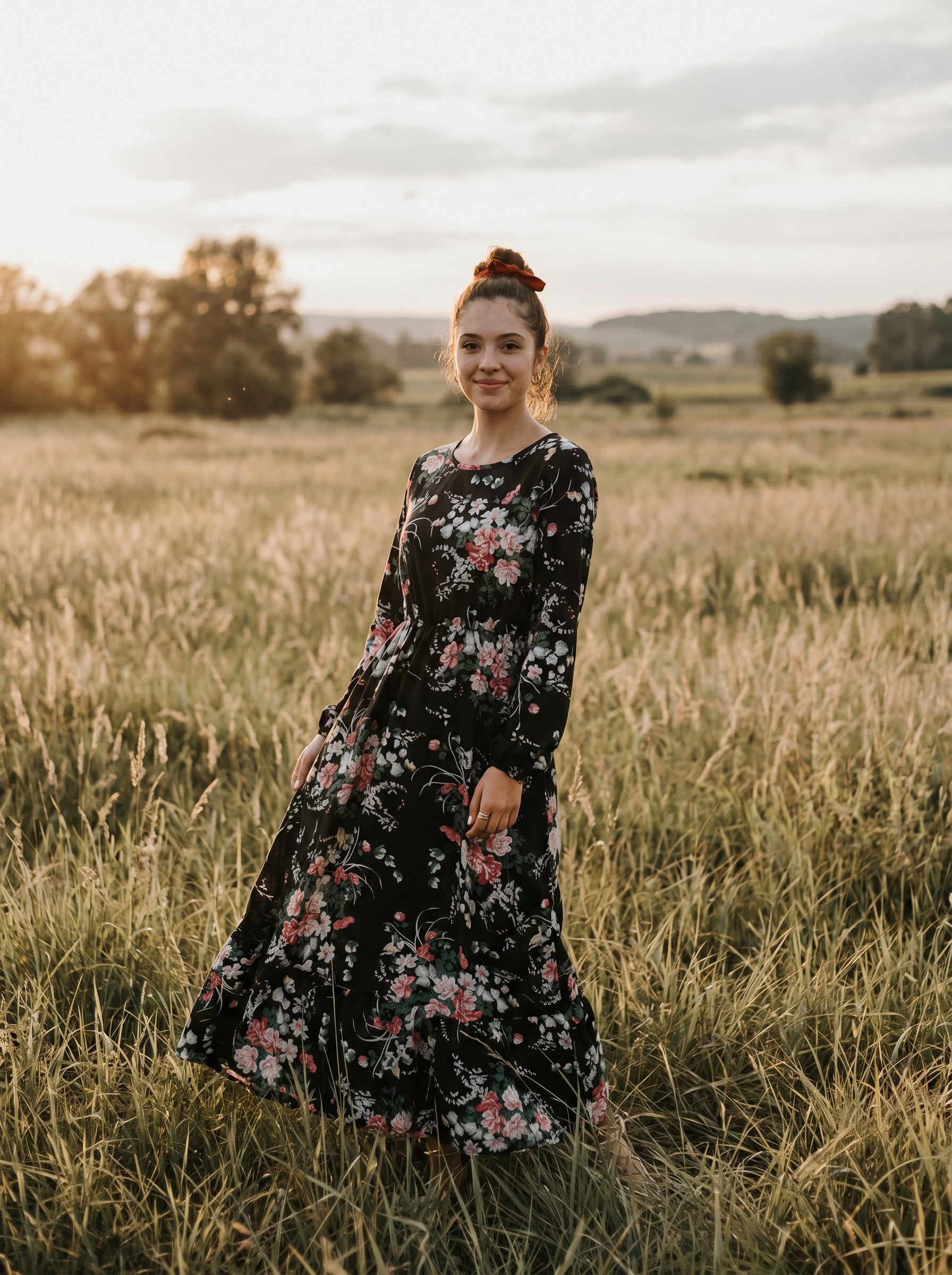 Delphine Puff Sleeve Maxi Dress in Midnight Rose Garden