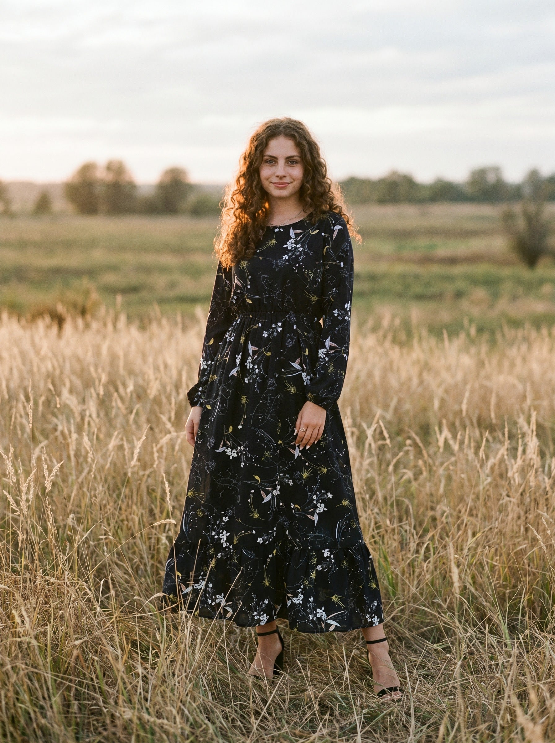 Juniper Tiered Maxi Dress in Midnight Meadow Sprigs