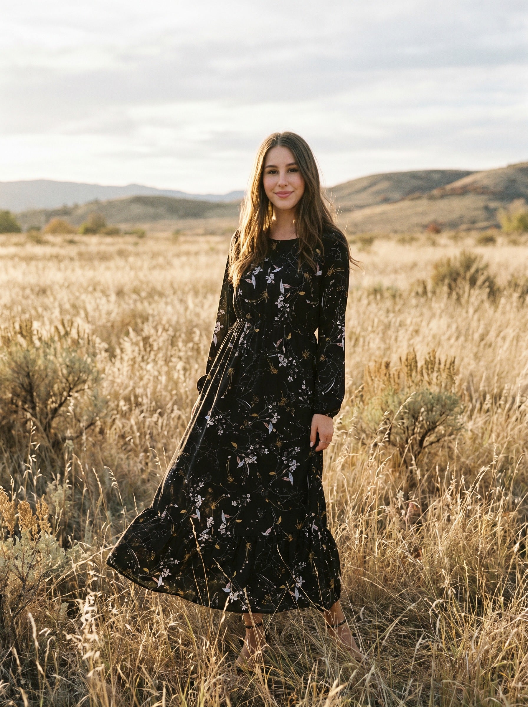 Delphine Puff Sleeve Maxi Dress in Midnight Botanical