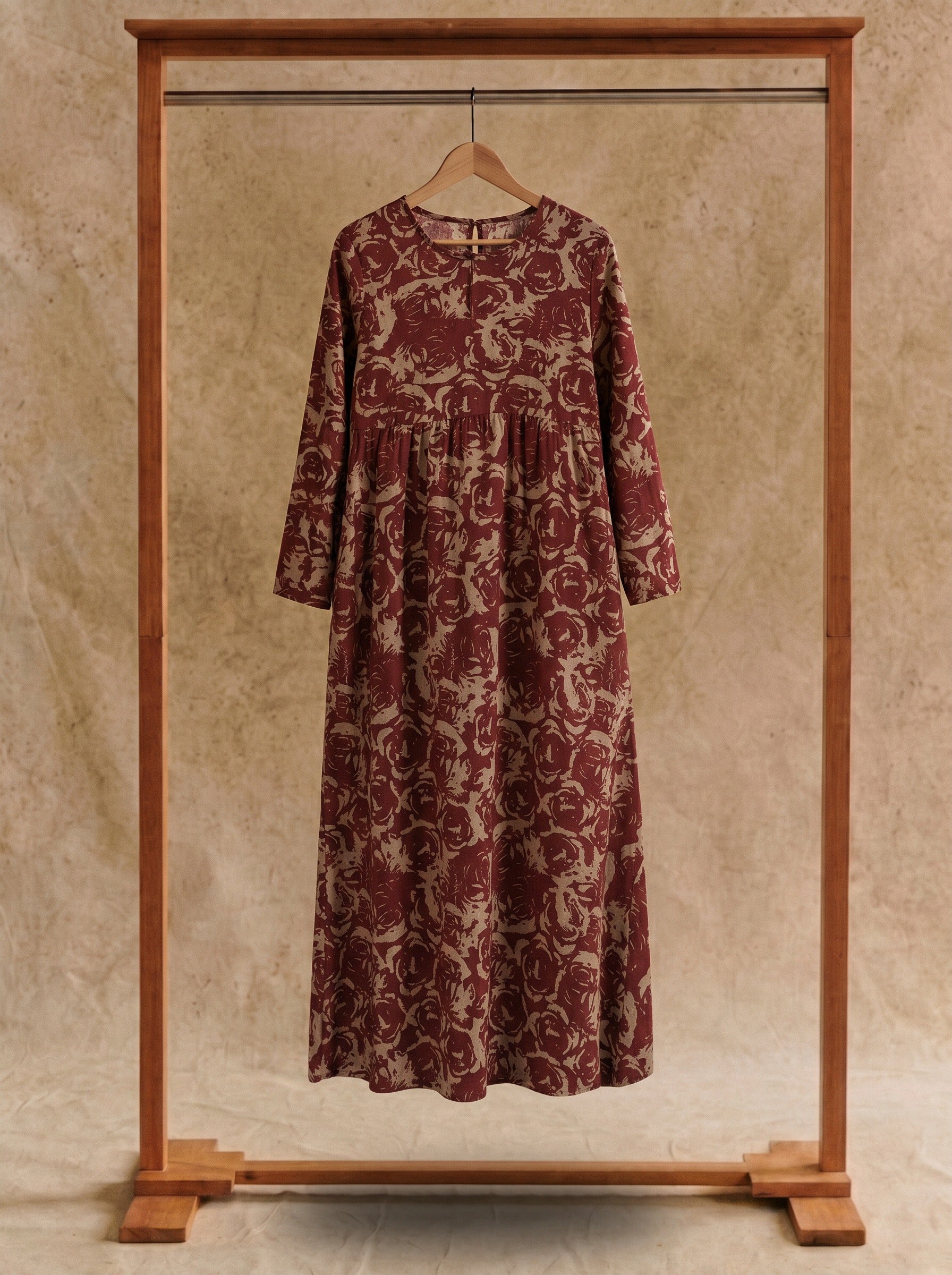 Sylvie Gathered Maxi Dress in Tapestry Roses