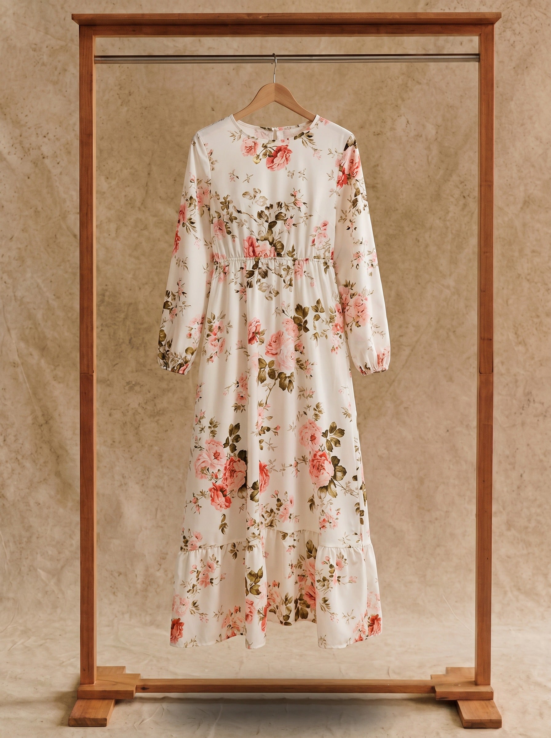 Clara Flounce Hem Maxi Dress in Peach Rose Garden