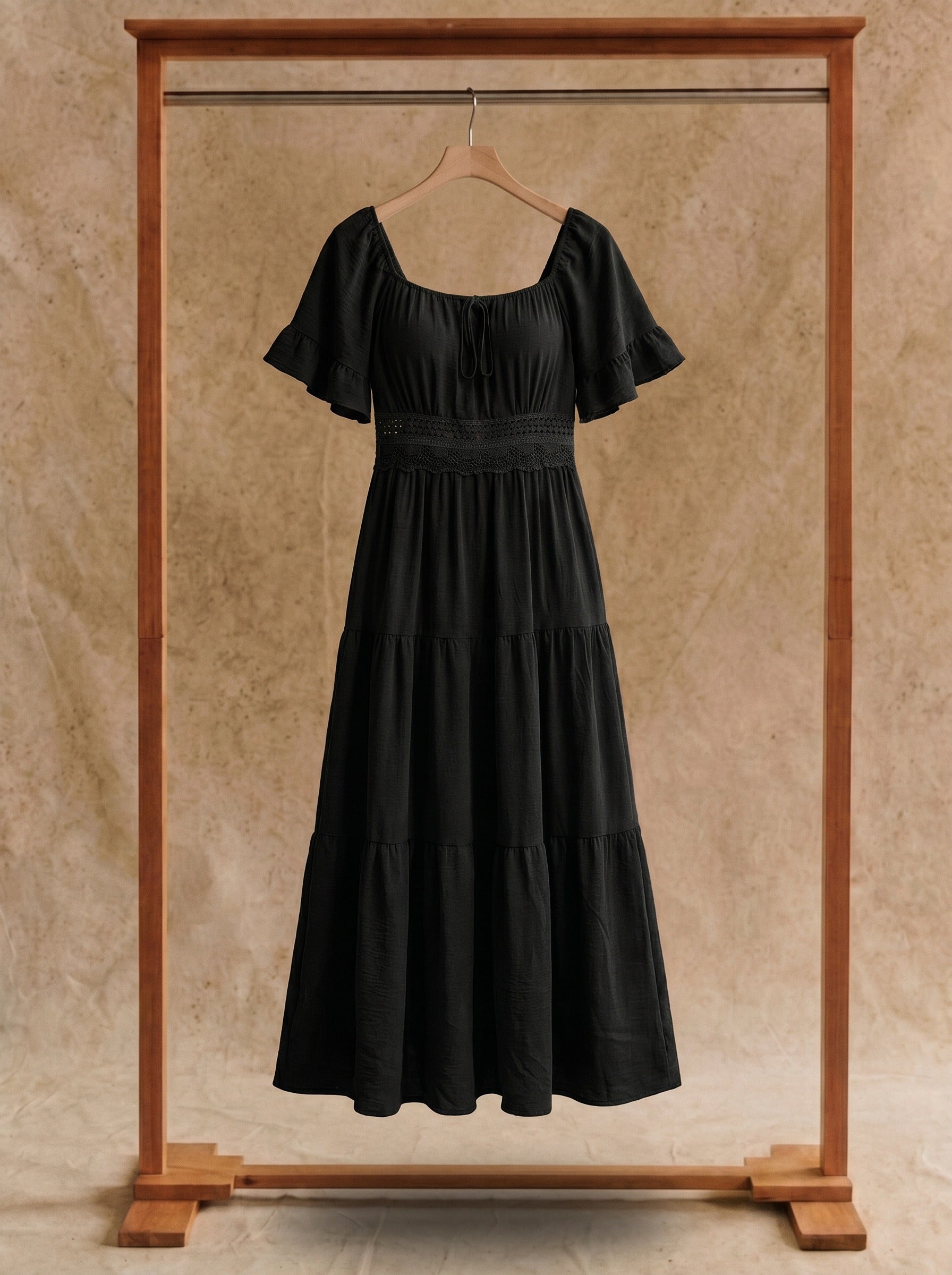 Colette Flutter Sleeve Maxi Dress in Evergreen & Midnight