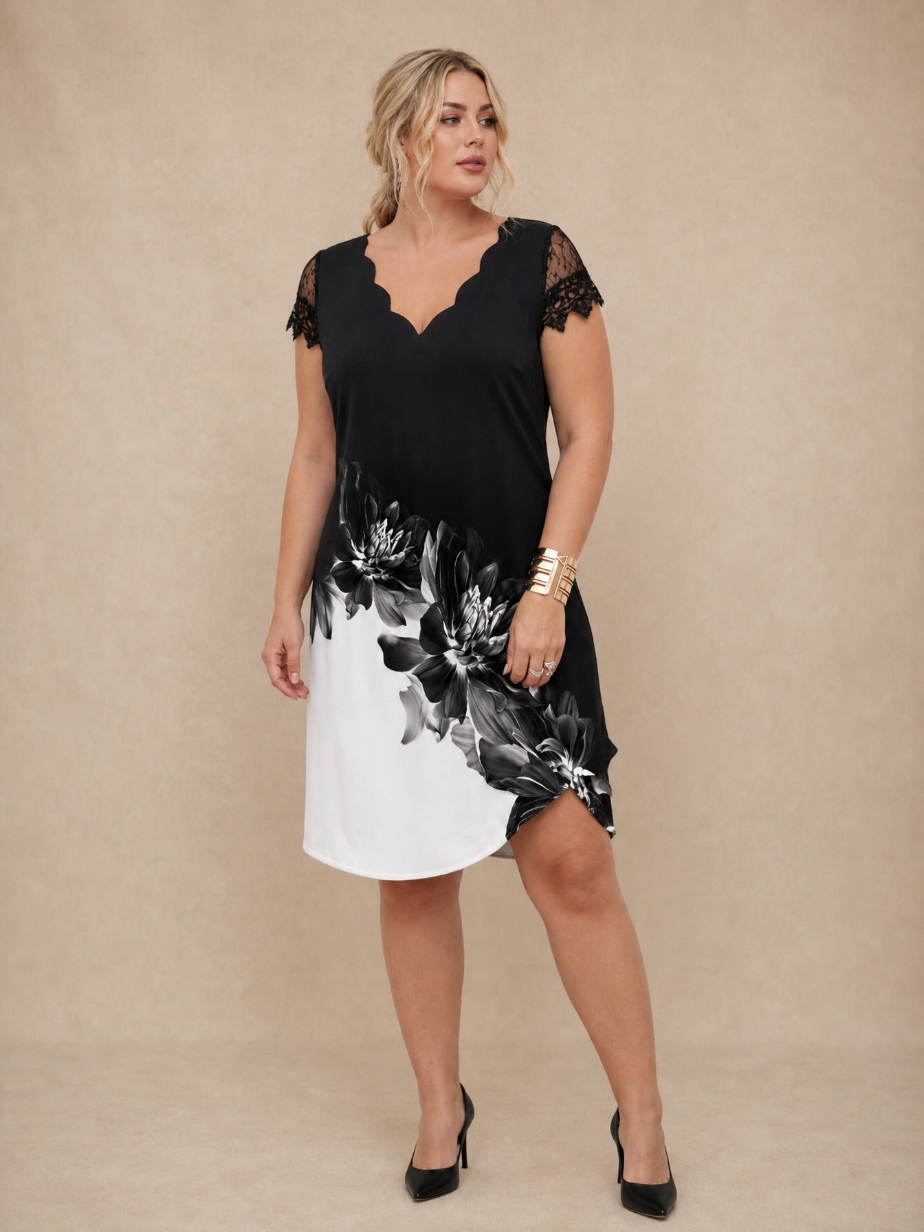 Monique | Scalloped Lace Contrast Floral Dress