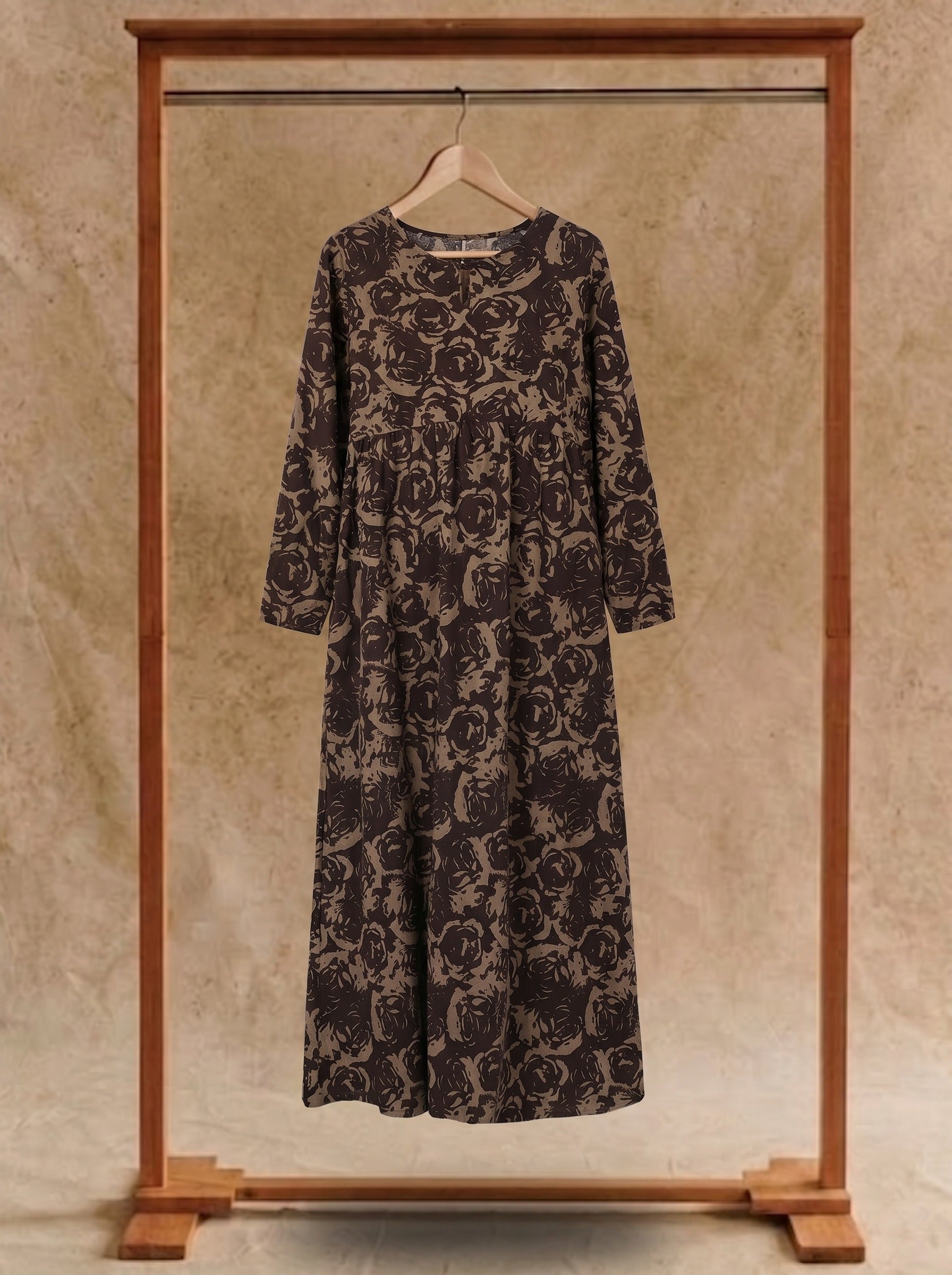 Sylvie Gathered Maxi Dress in Tapestry Roses