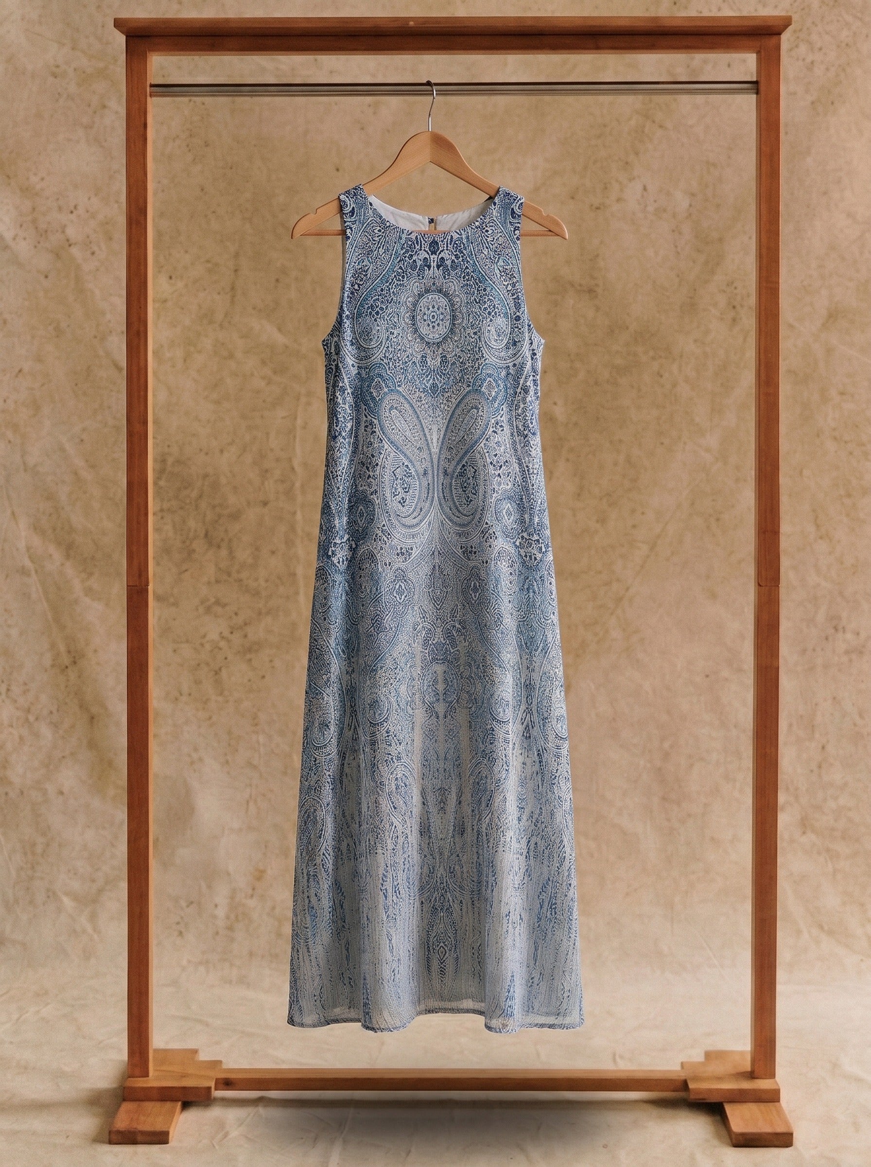 Maren Sleeveless Maxi Dress in Misty Indigo Paisley